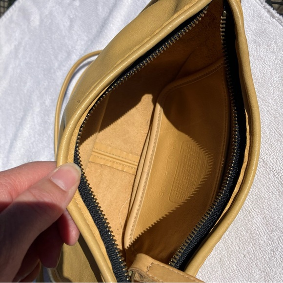 Coach Vintage Small Swinger Bag Honey 4080 - Picture 7 of 10